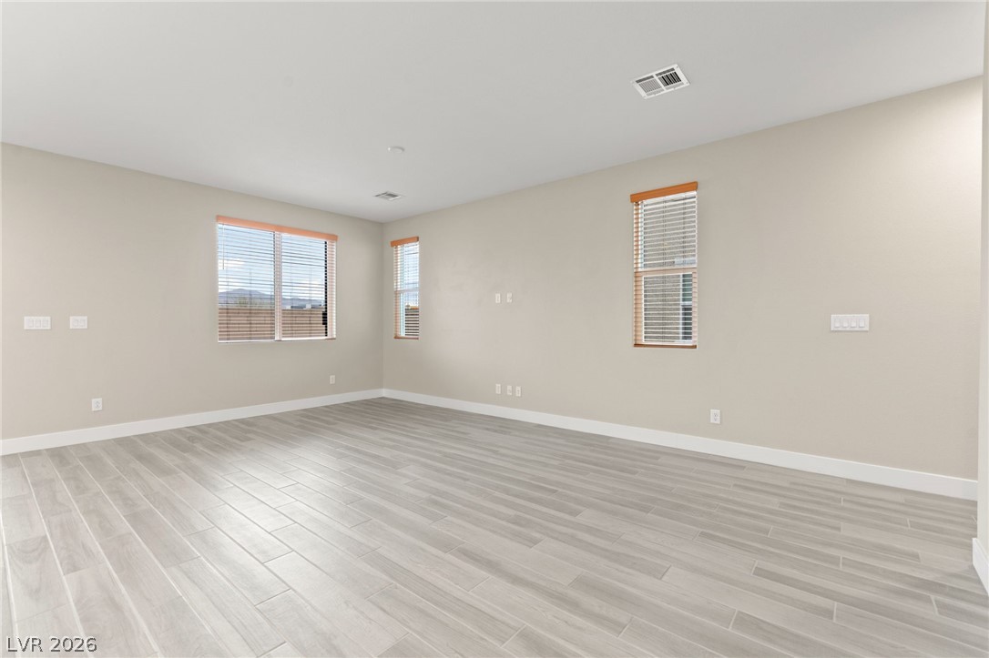 3404 Castlefields Drive Property Photo 6