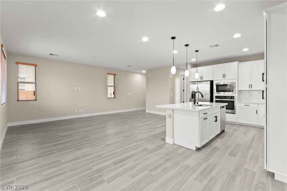 3404 Castlefields Drive Property Photo 20