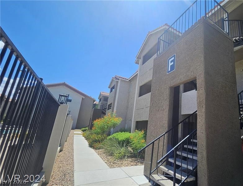 4200 South Valley View Boulevard 1019 Property Photo 3