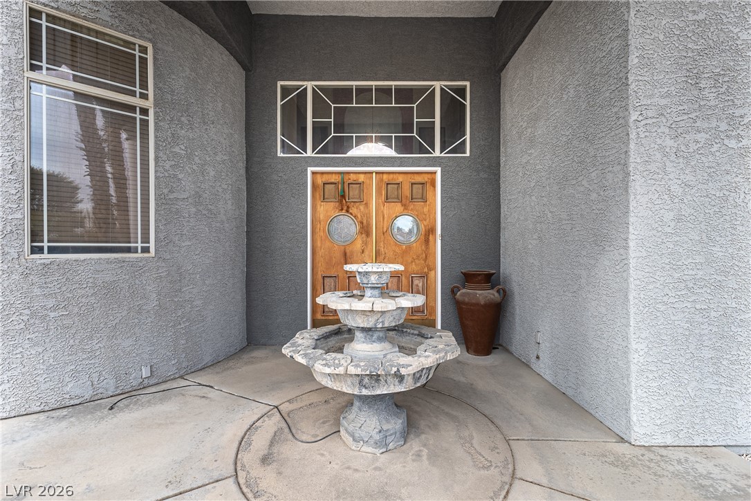 3215 Cliff Sieler Court Property Photo 4