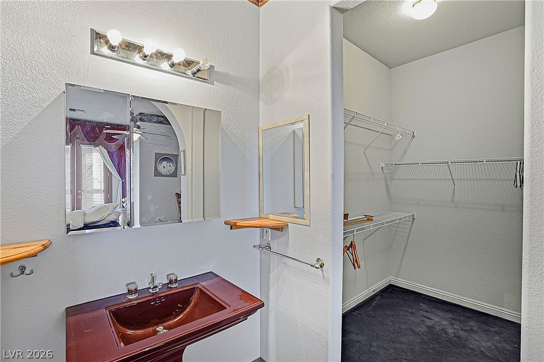 3215 Cliff Sieler Court Property Photo 46