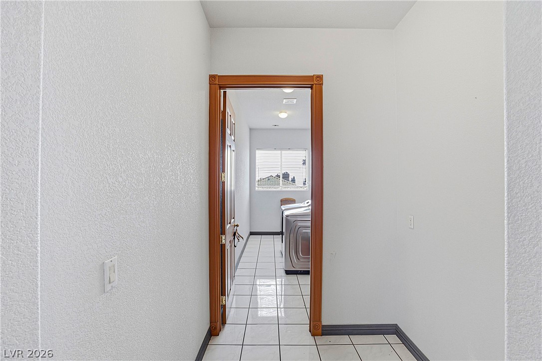 3215 Cliff Sieler Court Property Photo 54