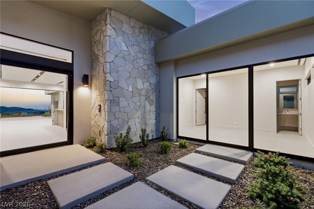 6 Kaya Canyon Way 14 Property Photo 4