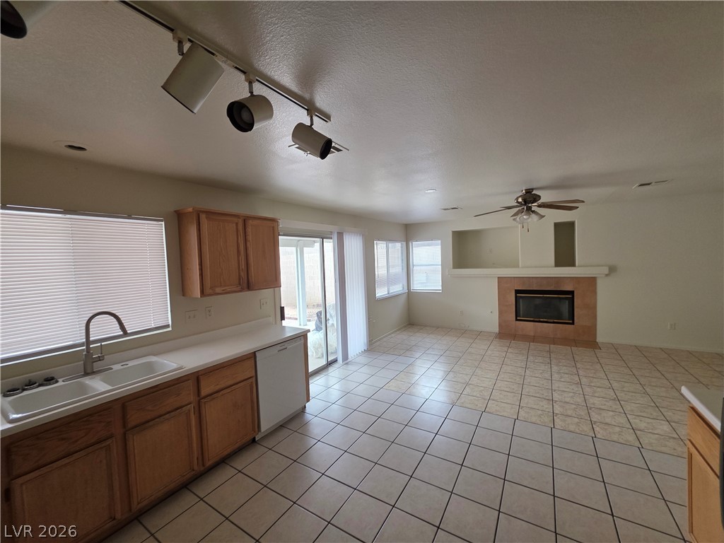 25 Newburg Avenue Property Photo 8