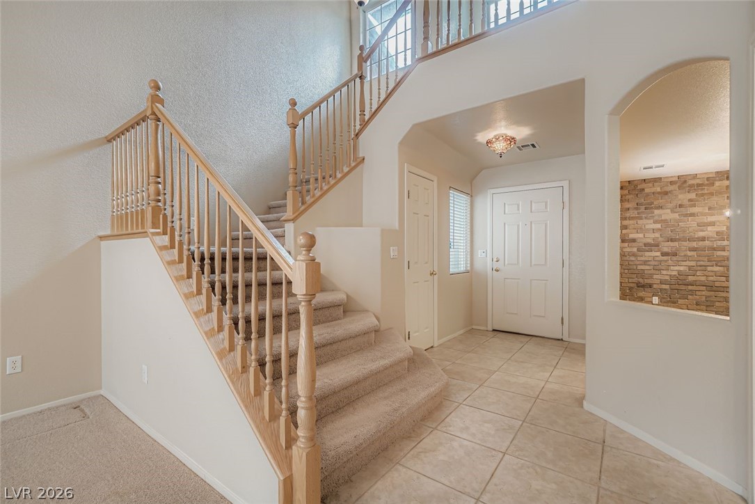 10192 Juniper Creek Lane Property Photo 3