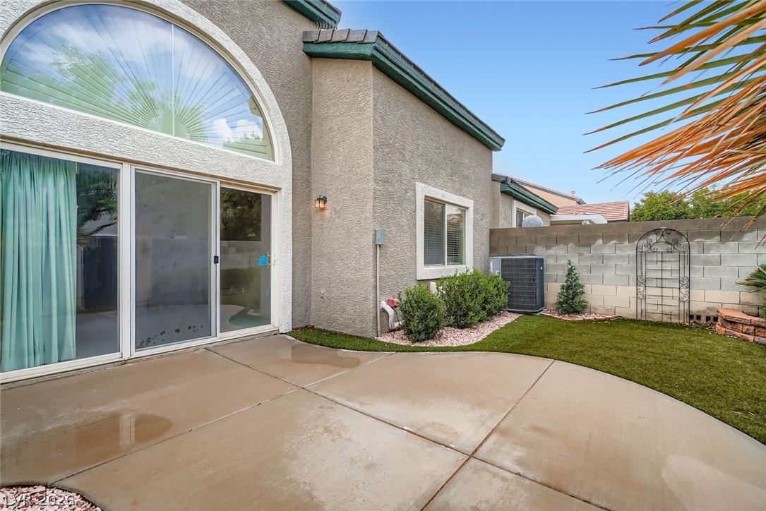 10192 Juniper Creek Lane Property Photo 27