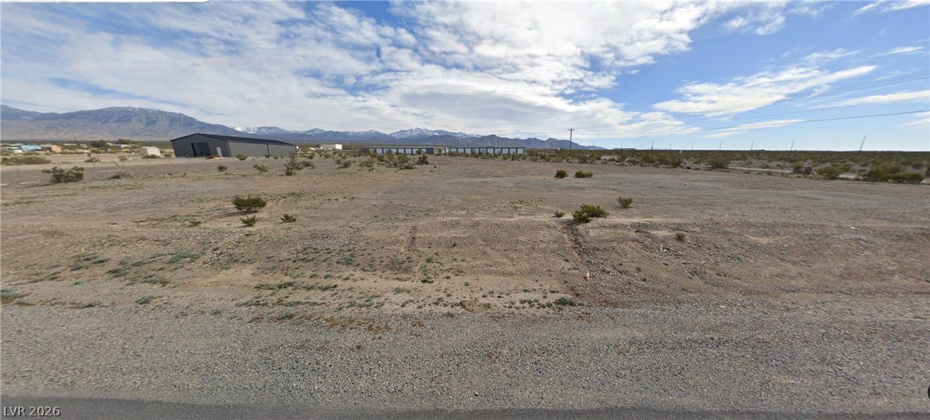 2280 East Basin Avenue Property Photo 7