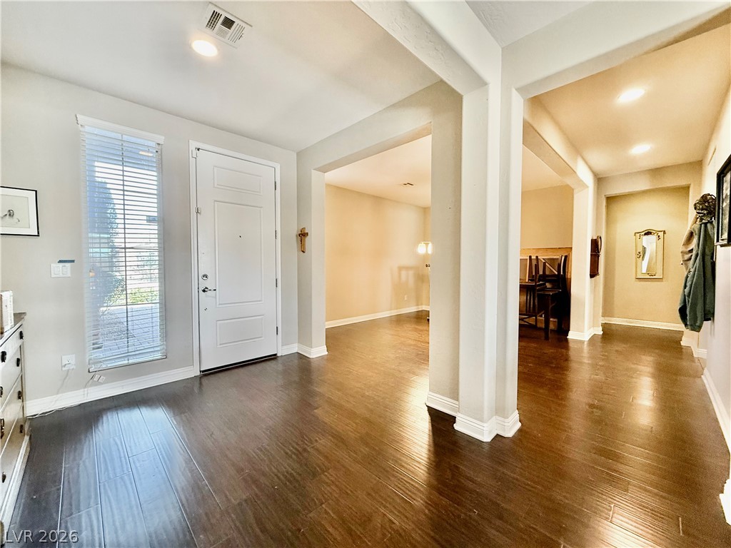 8455 Creekstone Court Property Photo 10