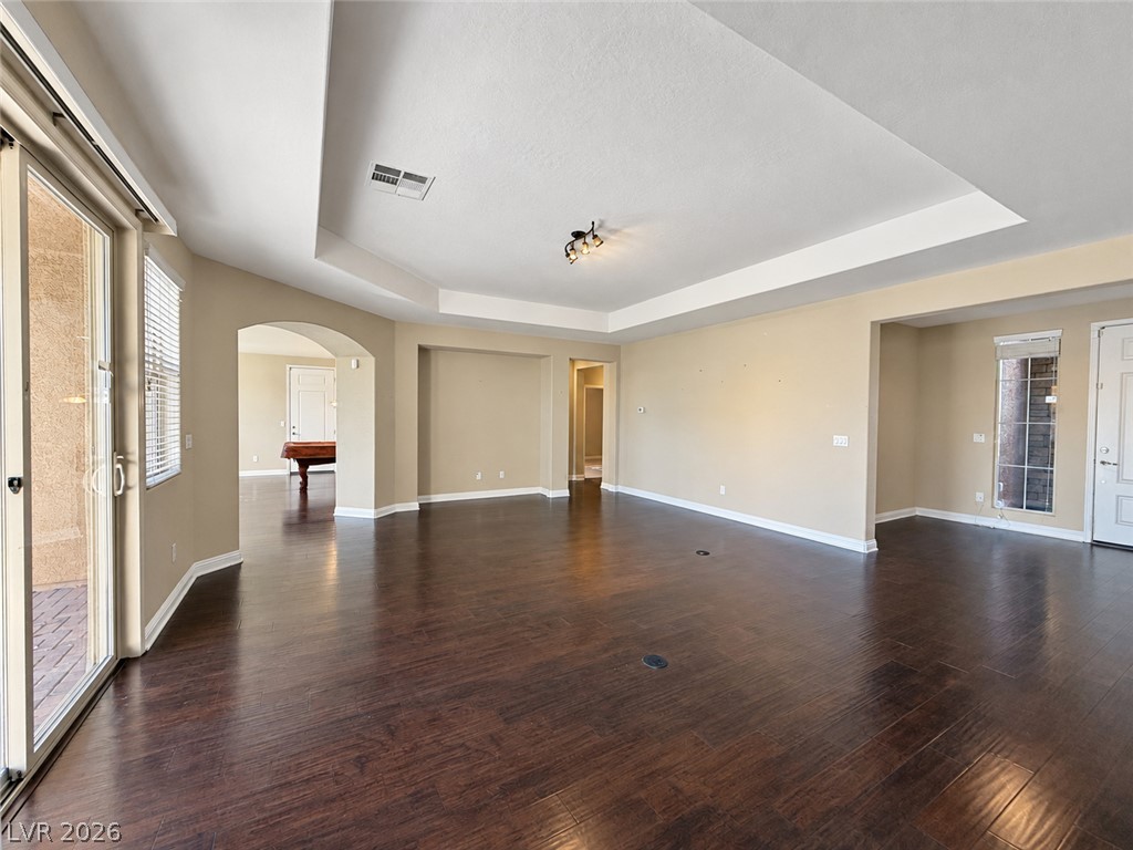 8455 Creekstone Court Property Photo 11
