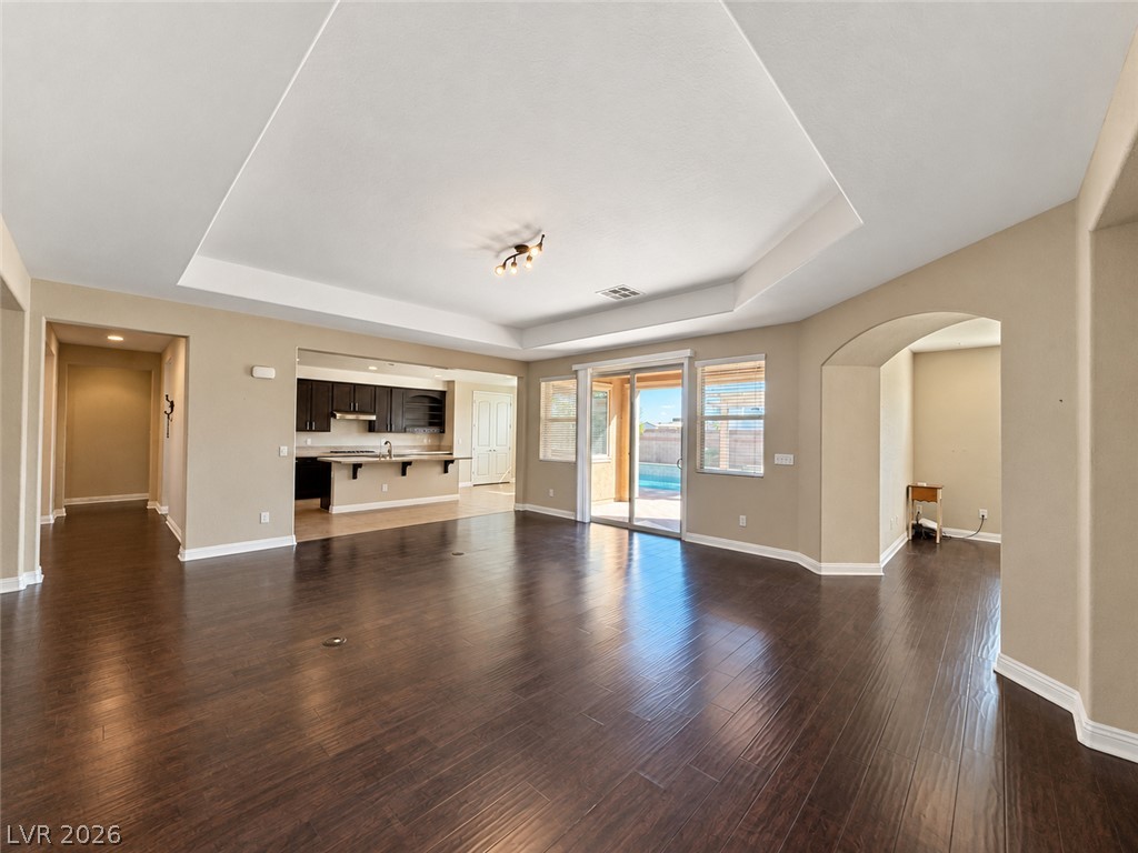 8455 Creekstone Court Property Photo 12