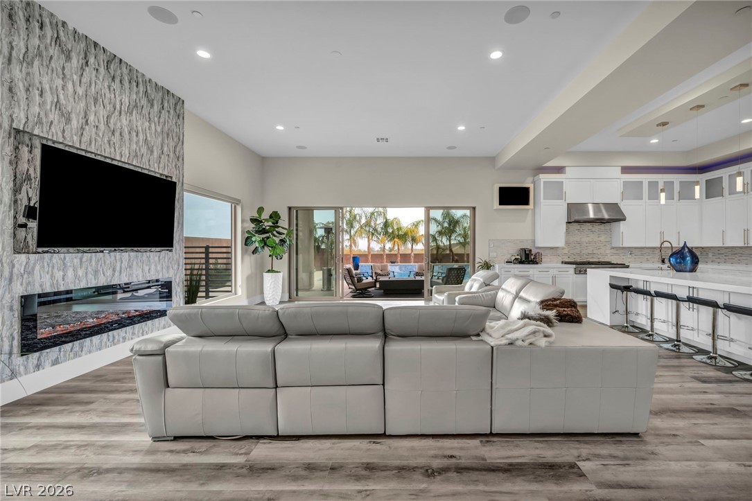 386 Cactus River Court Property Photo 28
