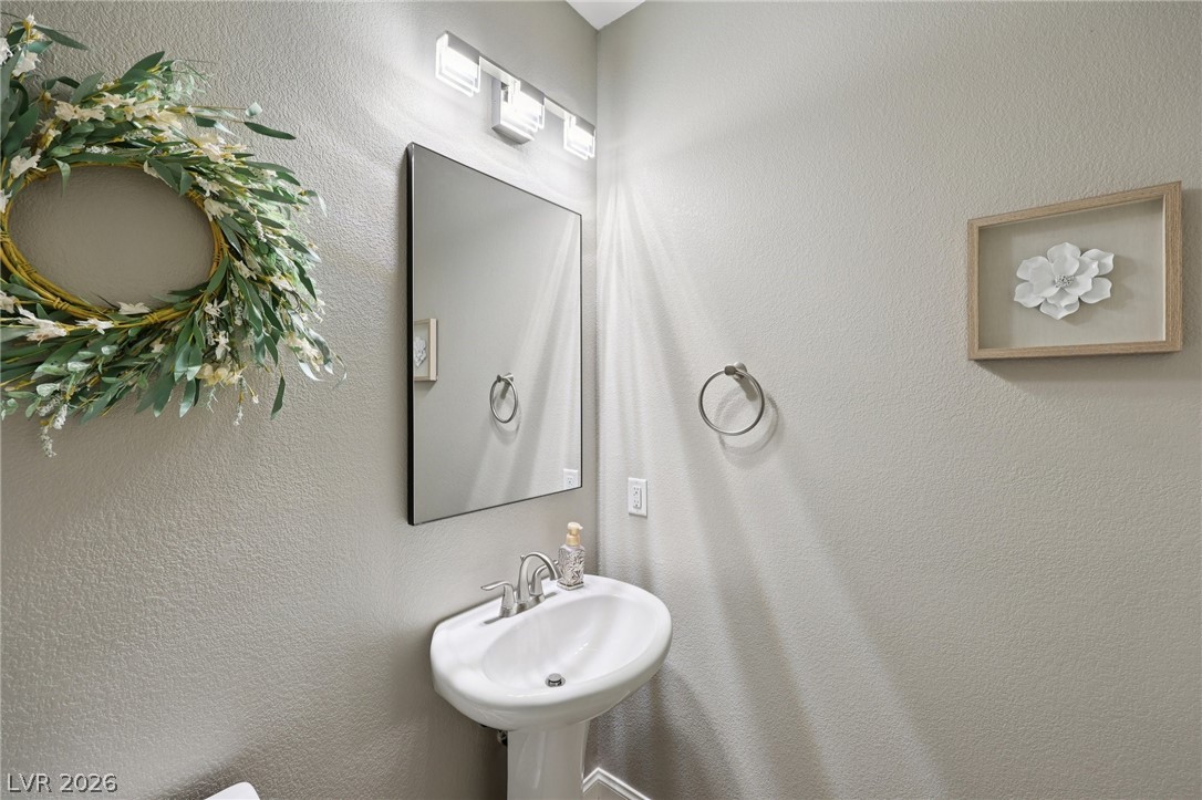 10414 Hemingway Court Property Photo 30