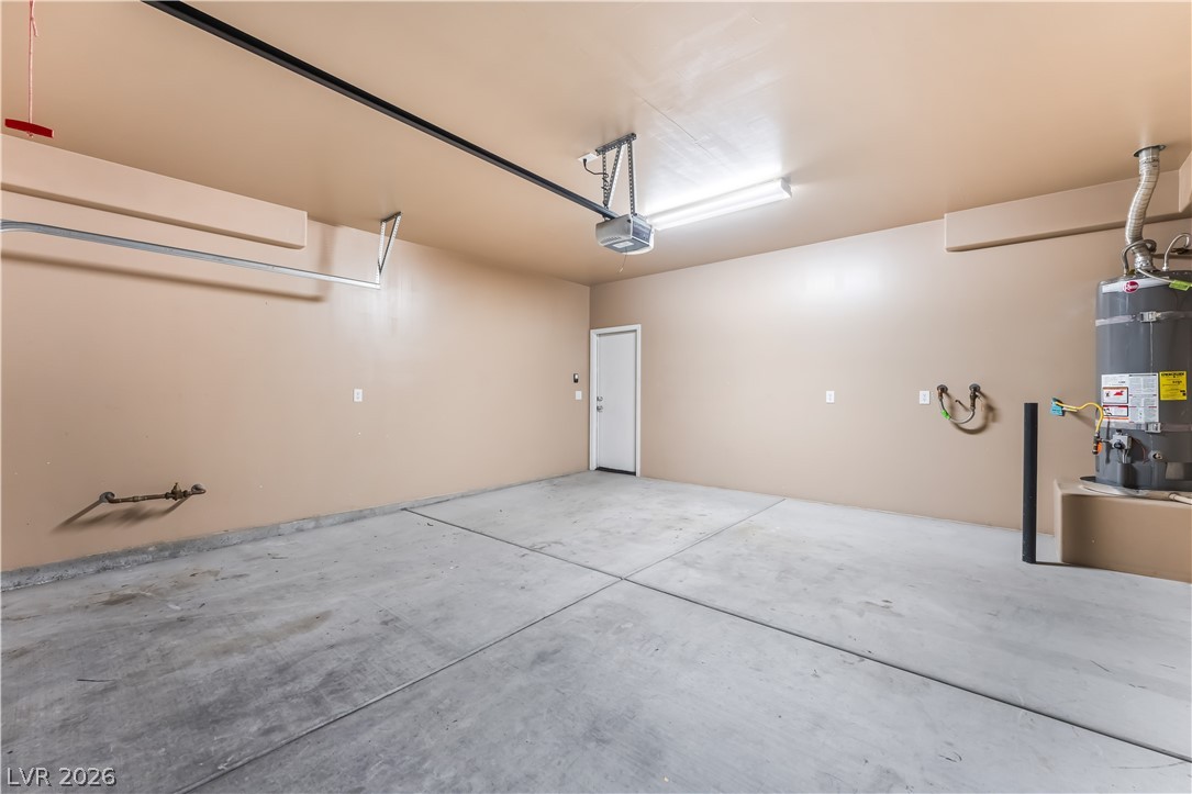 6072 Corbin Avenue Property Photo 29