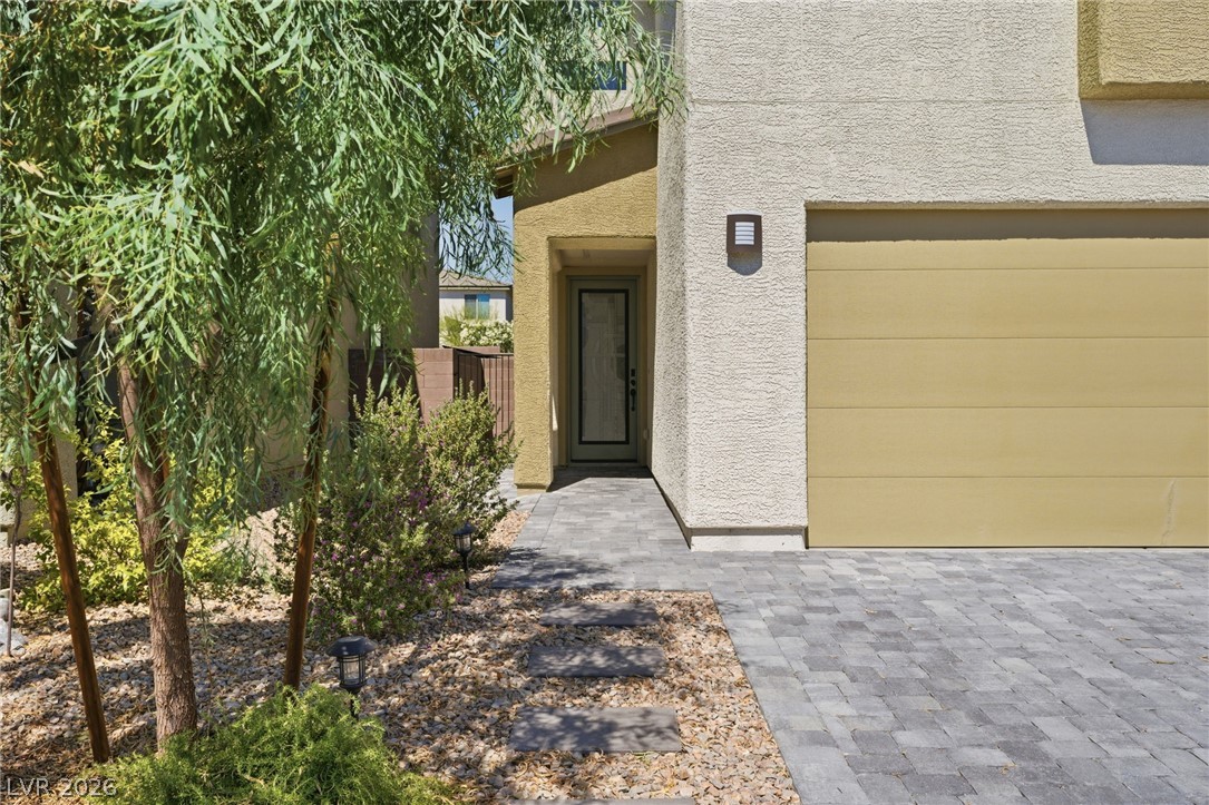 8025 Texas Hills Street Property Photo 10