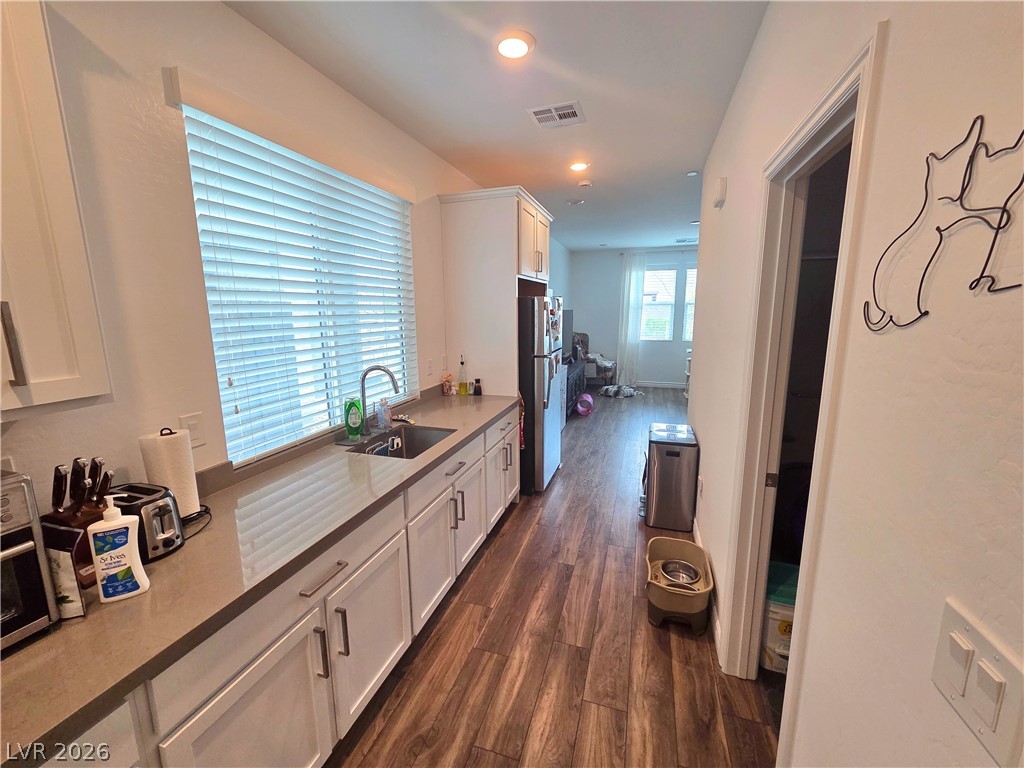 9780 Abel Cliff Street Property Photo 16
