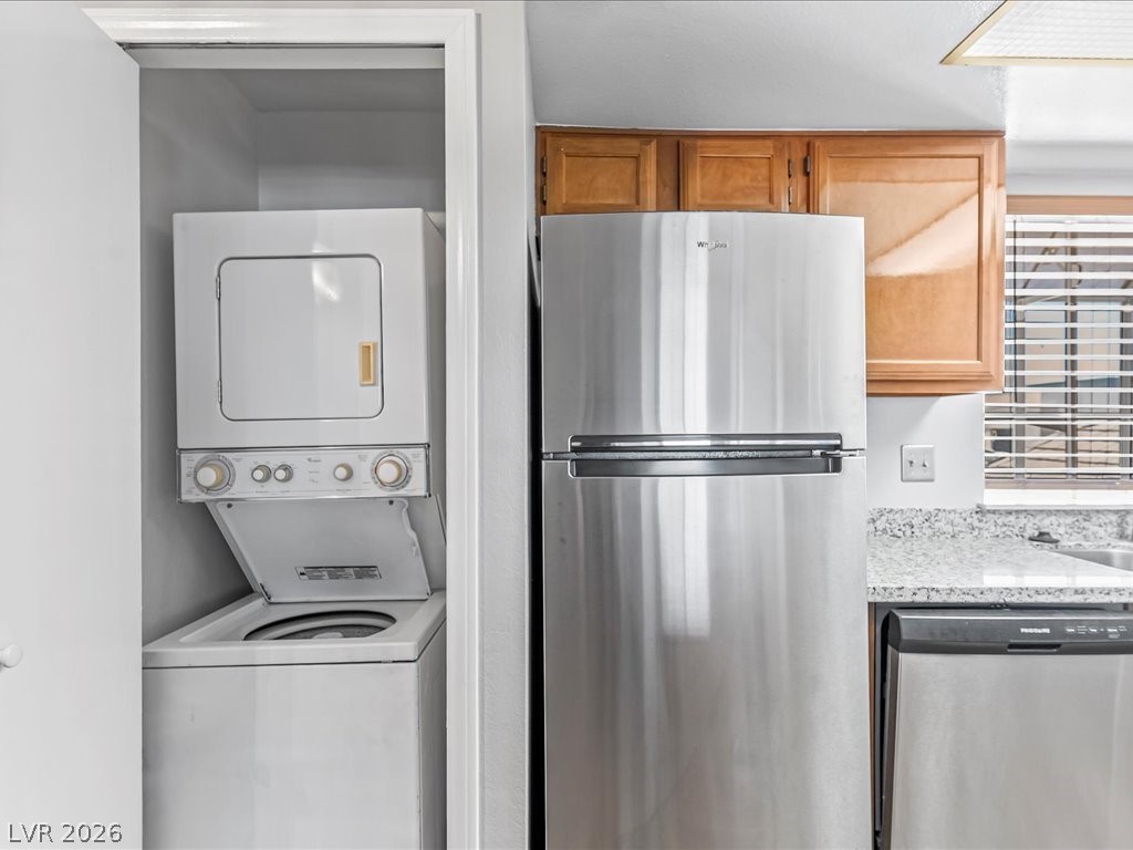 5861 Medallion Drive 202 Property Photo 13