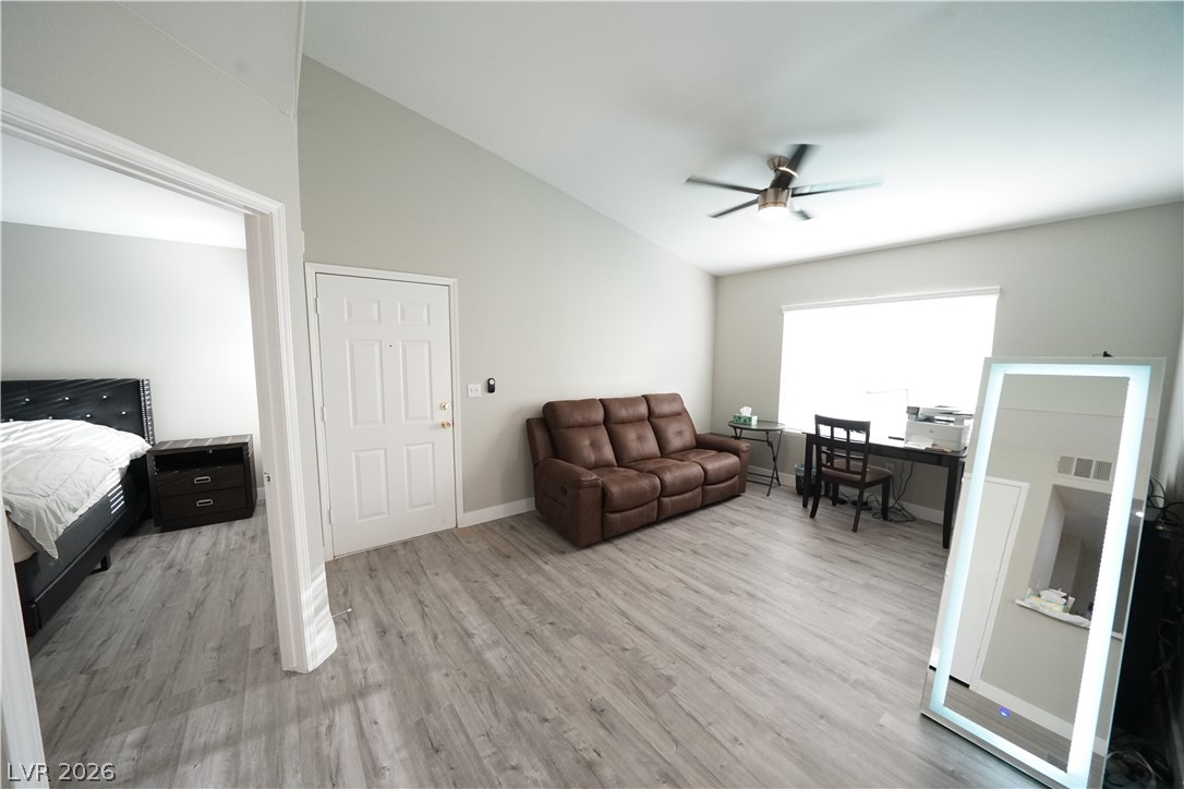 7255 West Sunset Road 2061 Property Photo 9