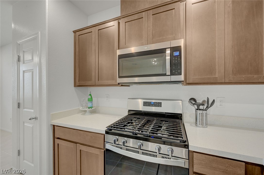 909 Kyanite Lane Property Photo 19