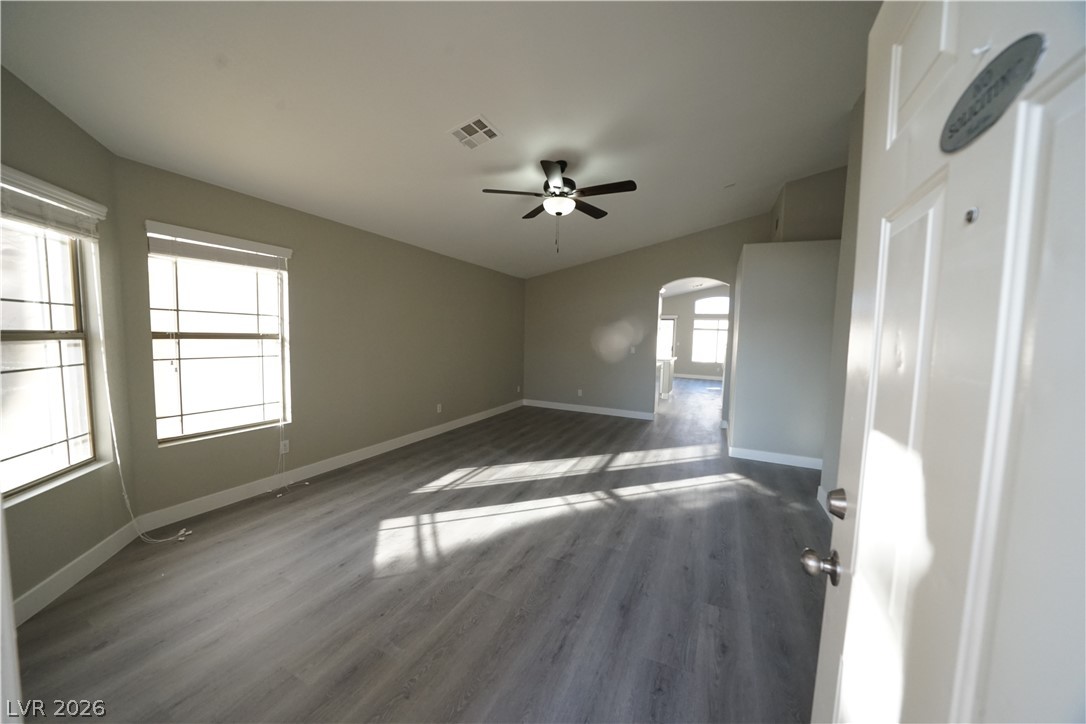 884 Worrell Avenue Property Photo 7