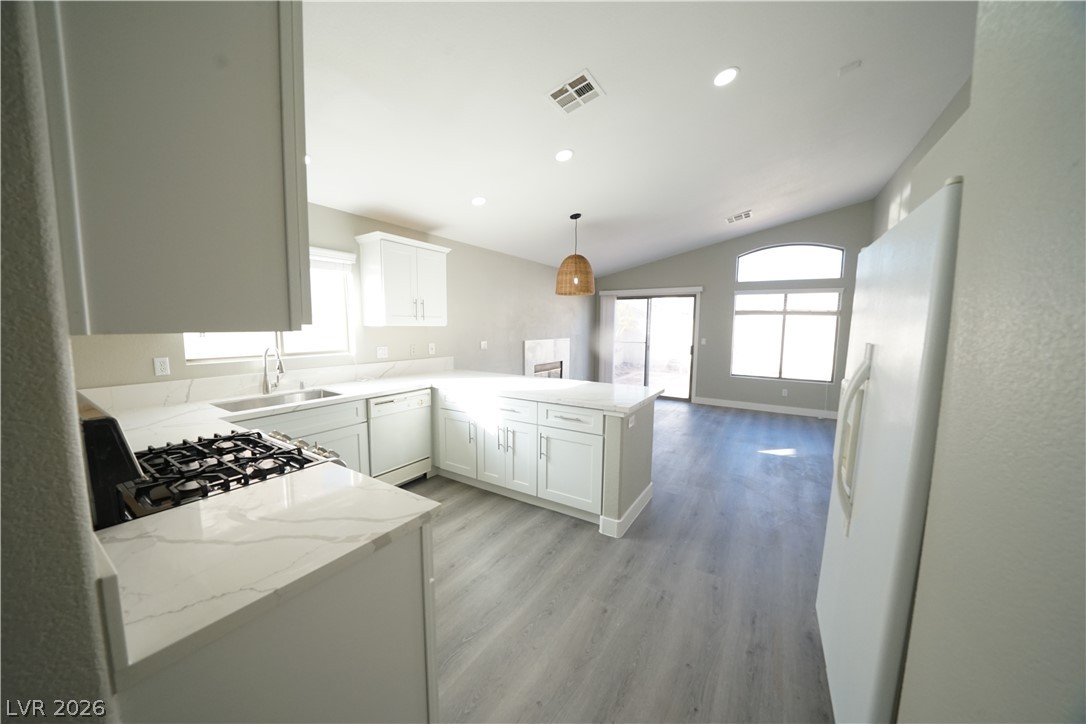 884 Worrell Avenue Property Photo 10