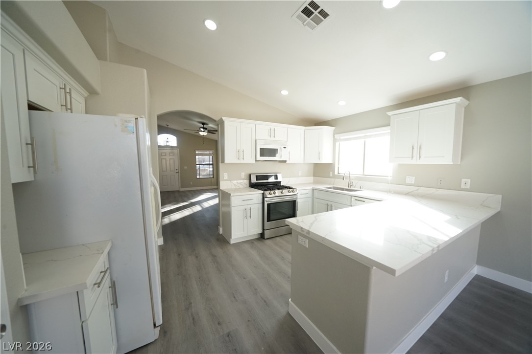 884 Worrell Avenue Property Photo 11