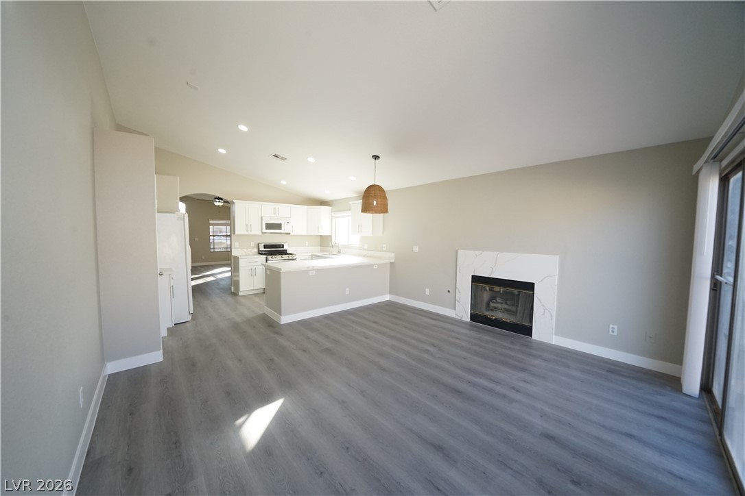 884 Worrell Avenue Property Photo 14