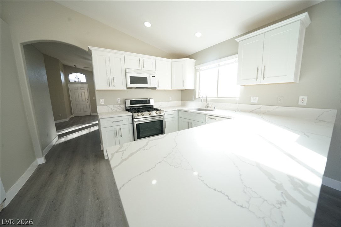 884 Worrell Avenue Property Photo 17
