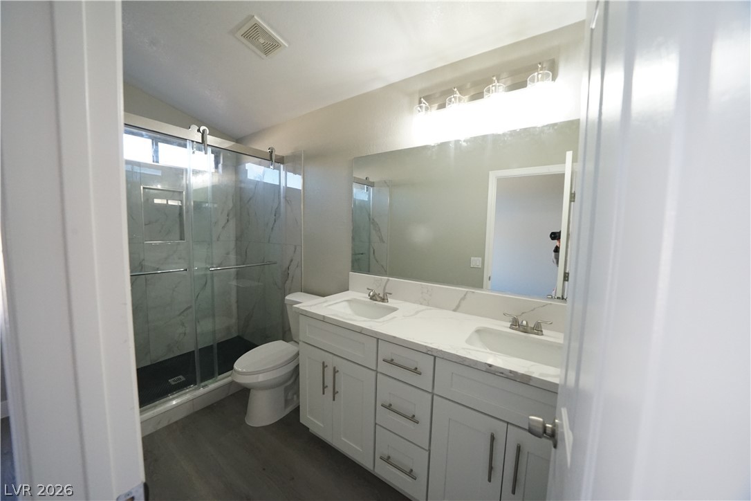 884 Worrell Avenue Property Photo 26