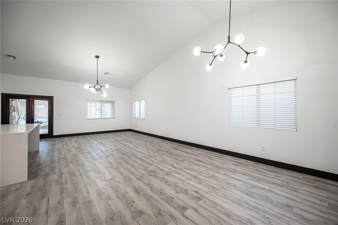 8020 Divernon Avenue Property Photo 11