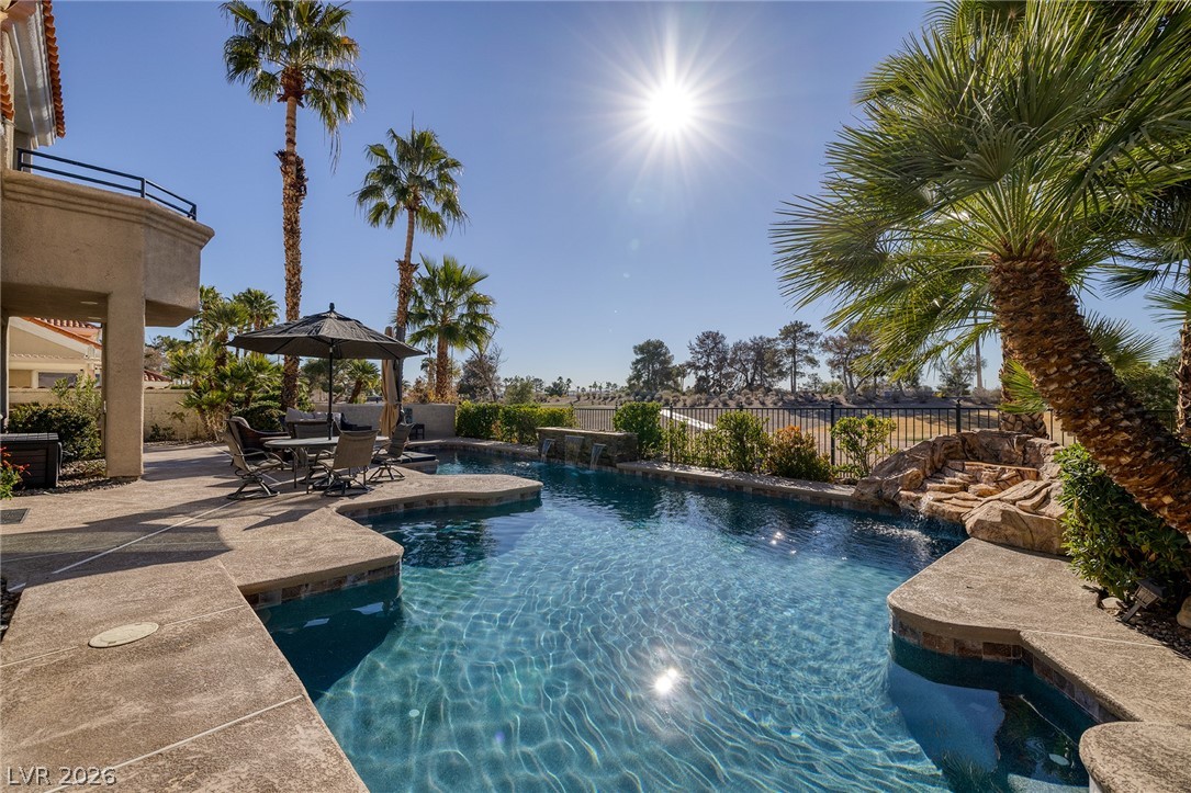 8721 Double Eagle Drive Property Photo 4