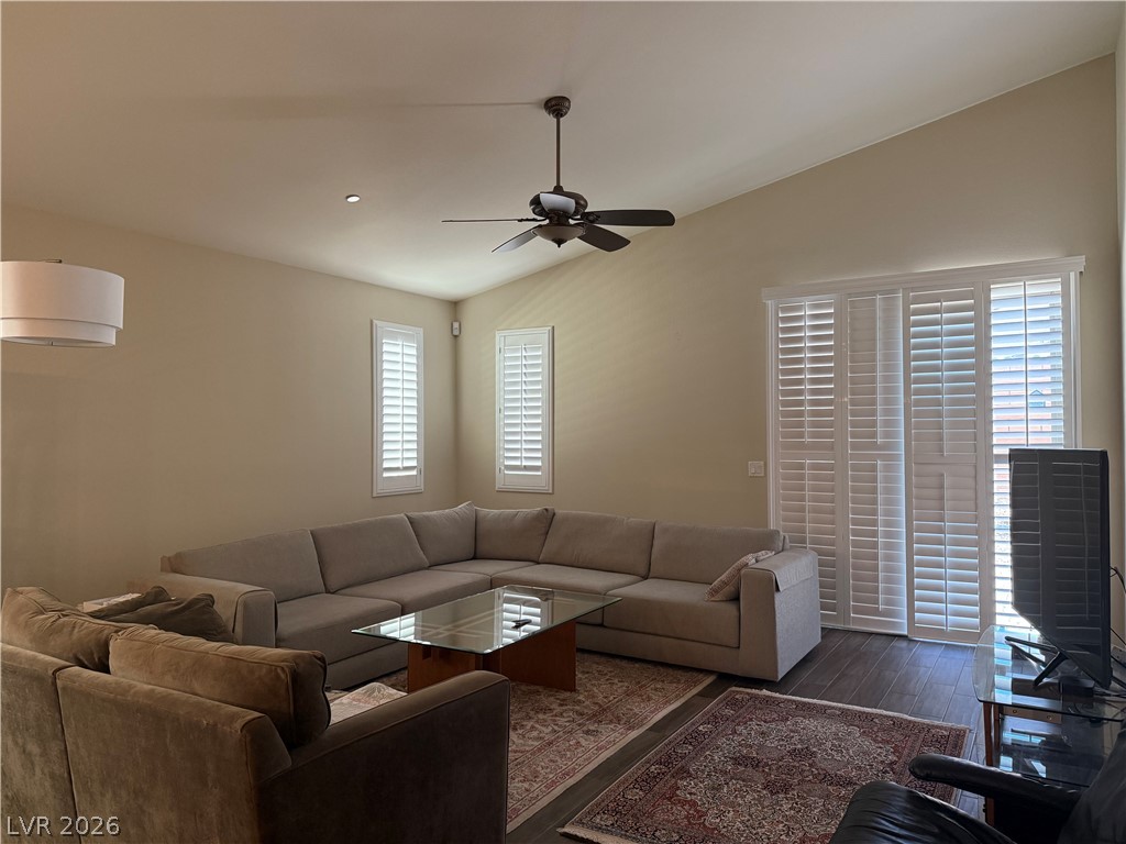 2646 Cooper Gallery Street Property Photo 6