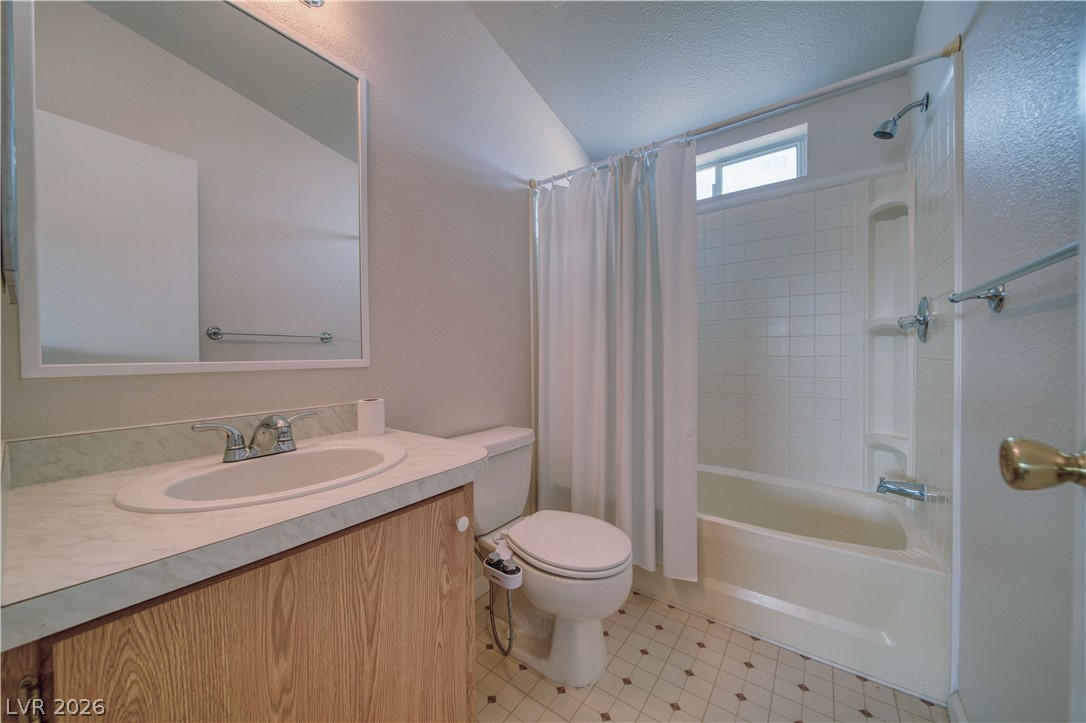 3920 Effinger Street Property Photo 18