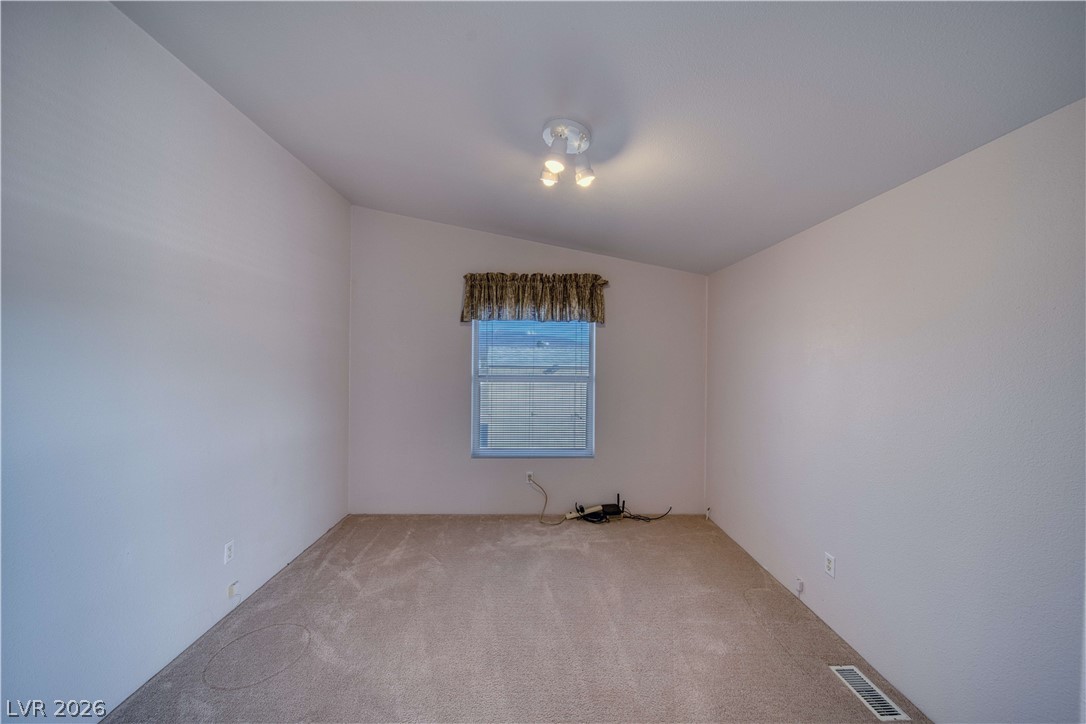 3920 Effinger Street Property Photo 21