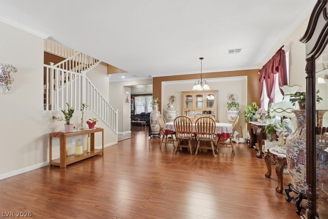 6120 Silken Saddle Street Property Photo 6
