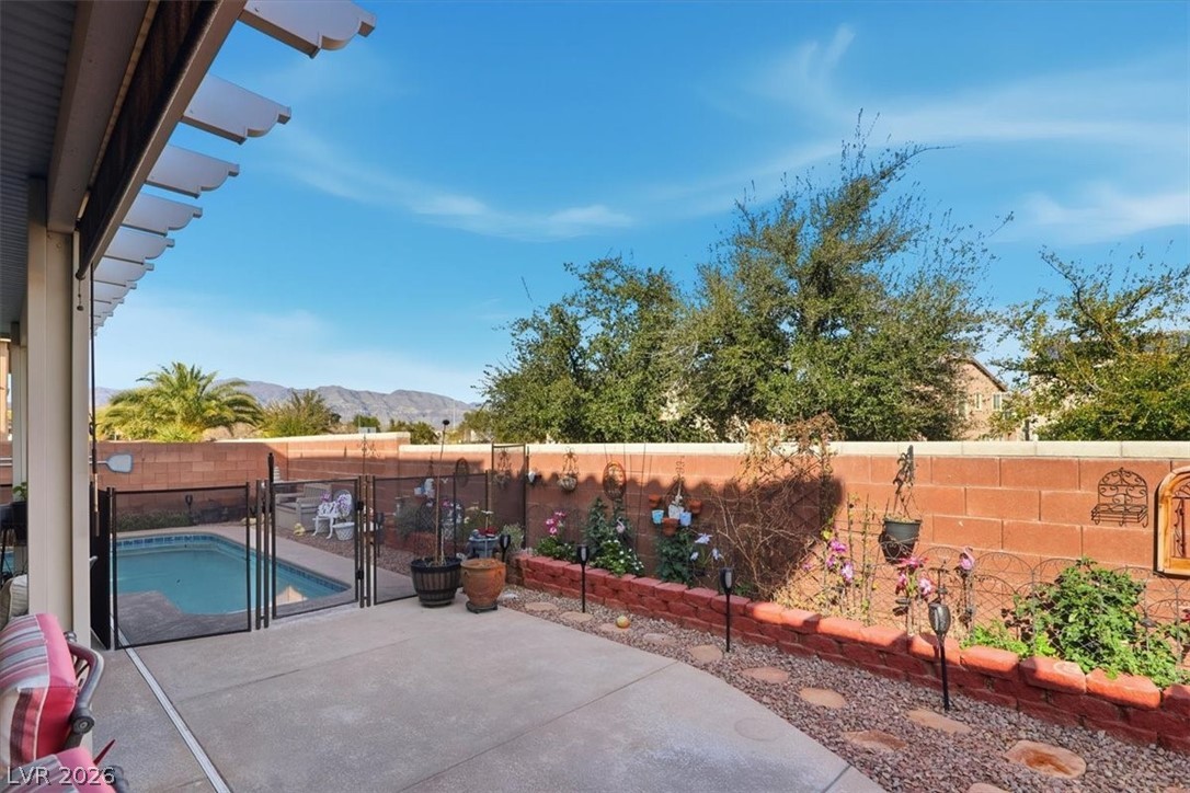 6120 Silken Saddle Street Property Photo 35