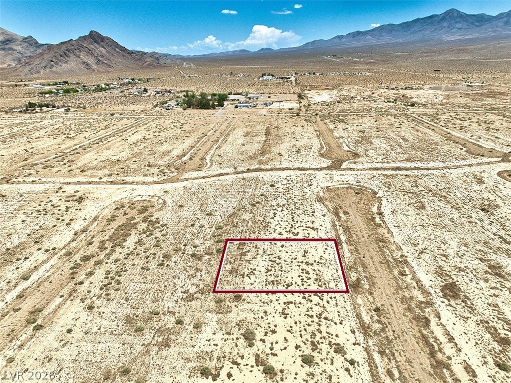 6230 North Edleen Place Property Photo 4