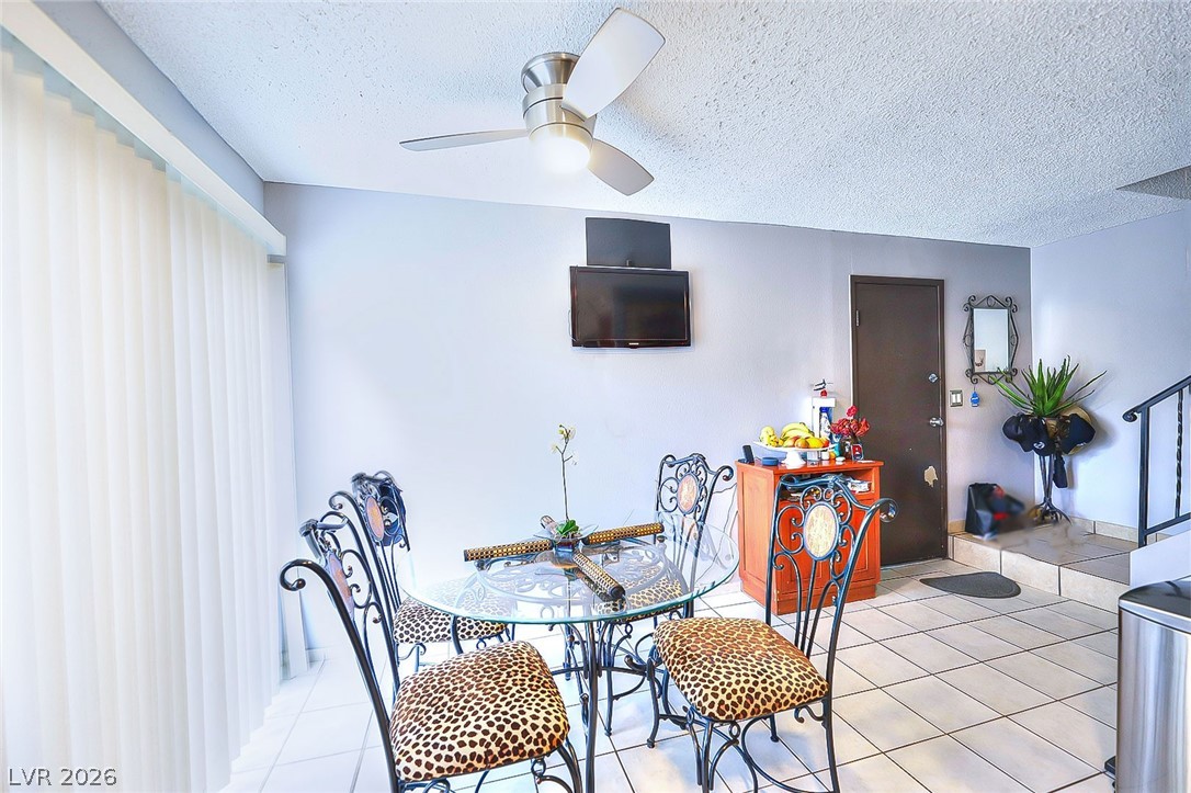 1500 Hialeah Drive C Property Photo 6