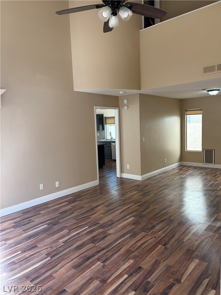 1685 Autumn Rust Drive Property Photo 2
