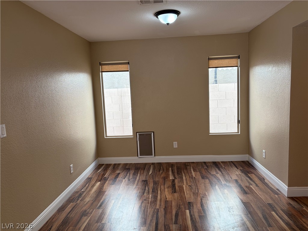 1685 Autumn Rust Drive Property Photo 5