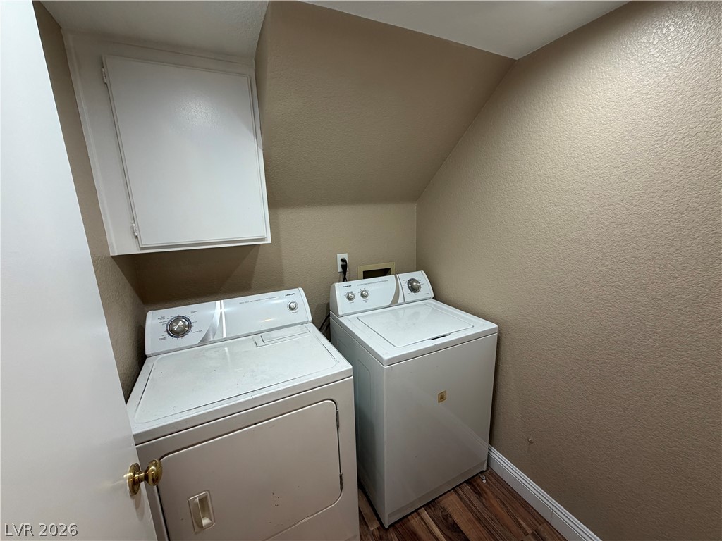 1685 Autumn Rust Drive Property Photo 11