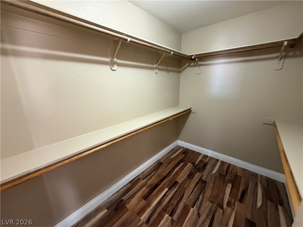 1685 Autumn Rust Drive Property Photo 13