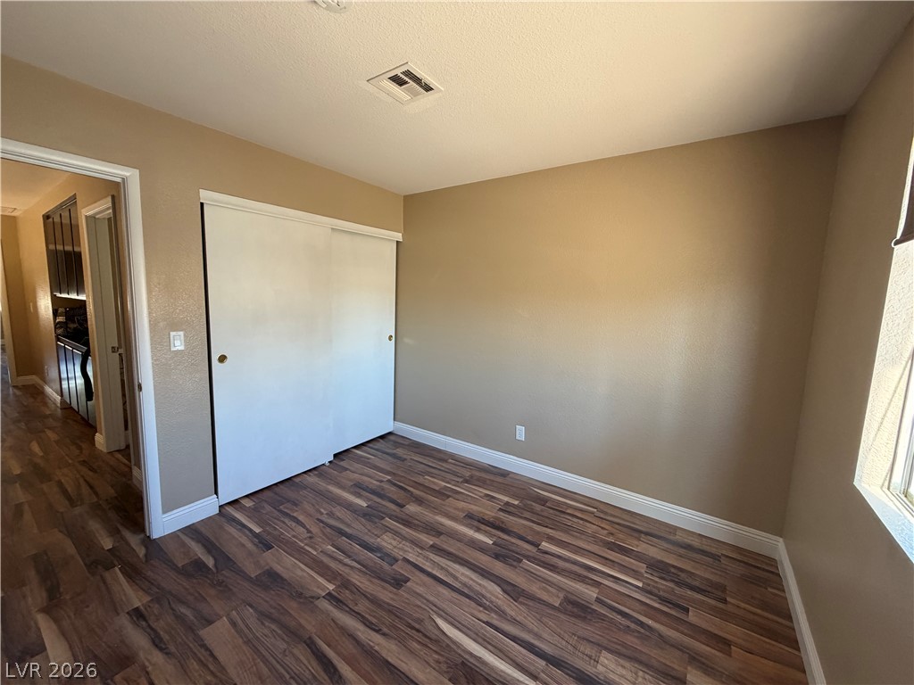 1685 Autumn Rust Drive Property Photo 17