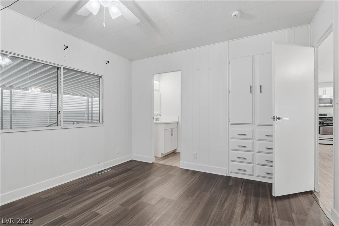 4570 Royal Ridge Avenue Property Photo 22