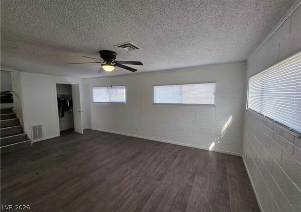 301 Lance Avenue Property Photo 7