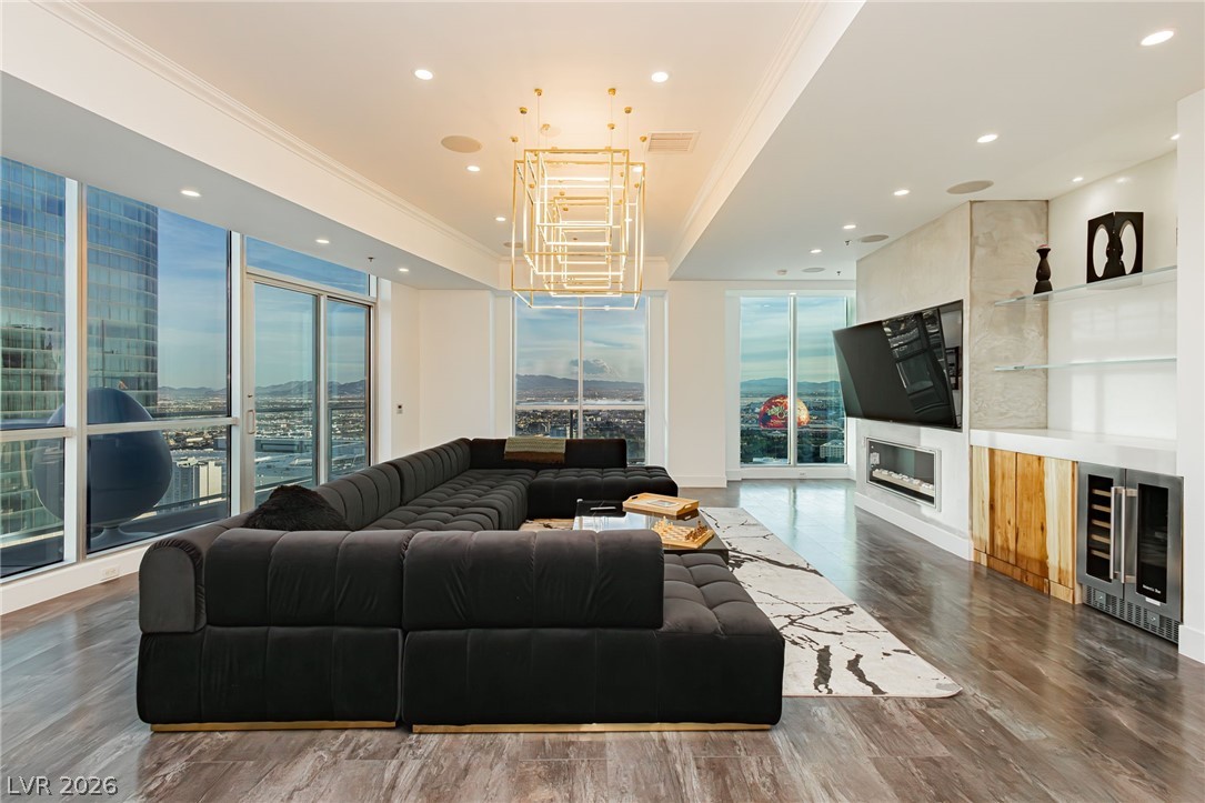 2700 Las Vegas Boulevard 4203 Property Photo 2