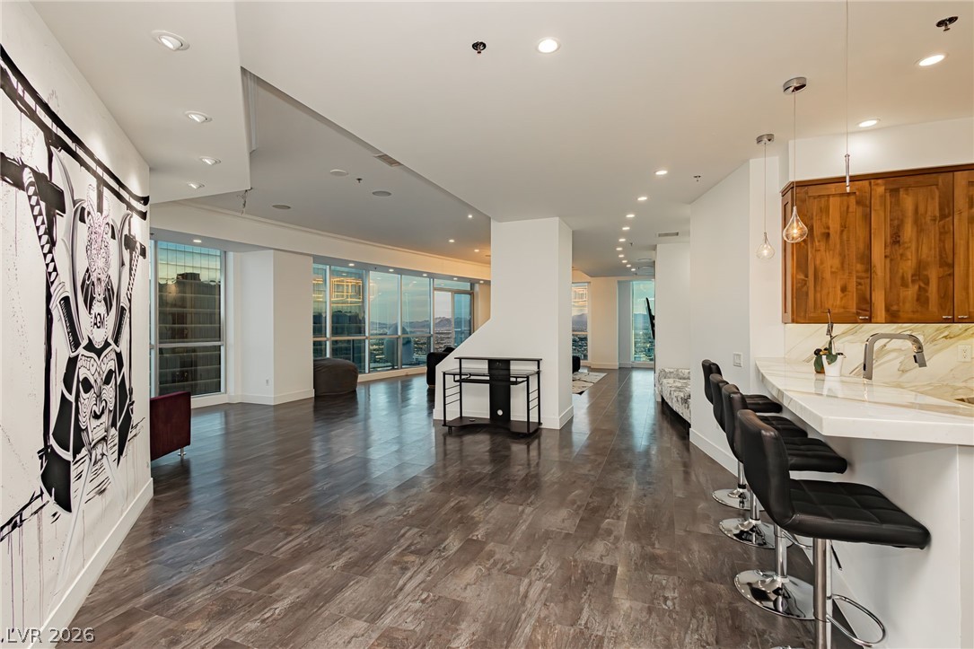 2700 Las Vegas Boulevard 4203 Property Photo 5