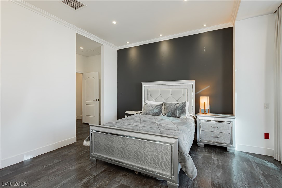 2700 Las Vegas Boulevard 4203 Property Photo 21