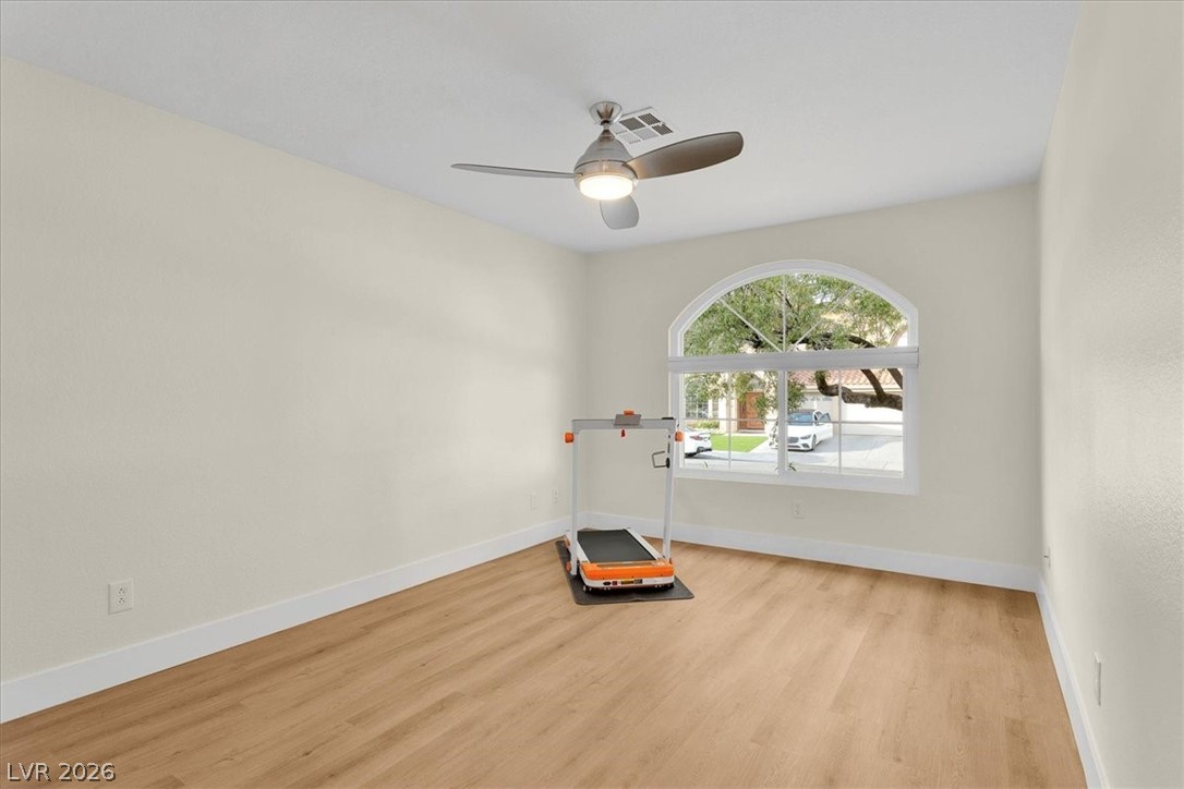 2405 Alpine Meadows Avenue Property Photo 26