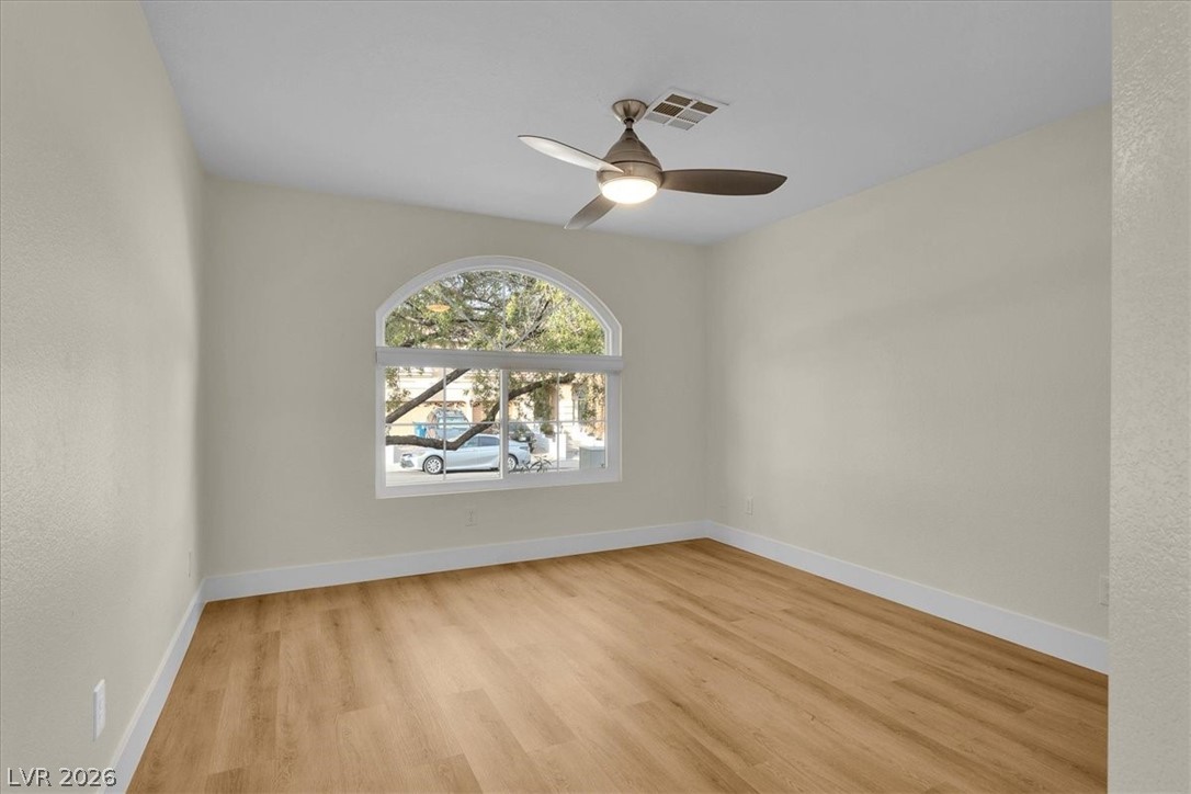 2405 Alpine Meadows Avenue Property Photo 28