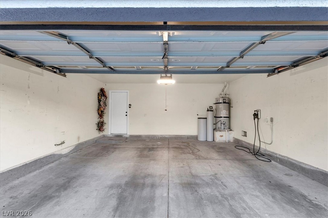2405 Alpine Meadows Avenue Property Photo 32